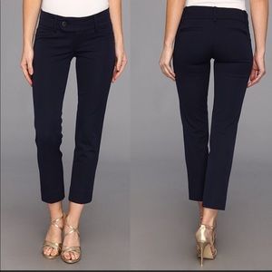 Lilly Pulitzer Luxury Capri in Navy
